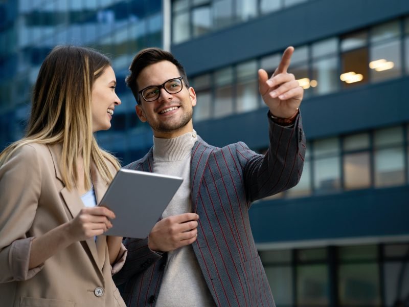 successful-business-colleagues-people-working-together-on-digital-devices.jpg successful-business-colleagues-people-working-together-on-digital-devices.jpg